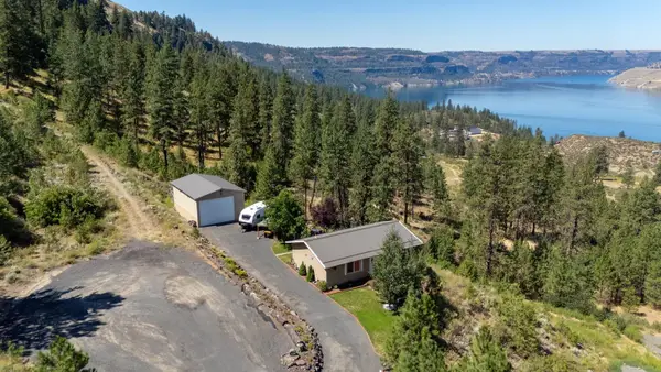 39235 Sun Ridge N, Seven Bays, WA 99122