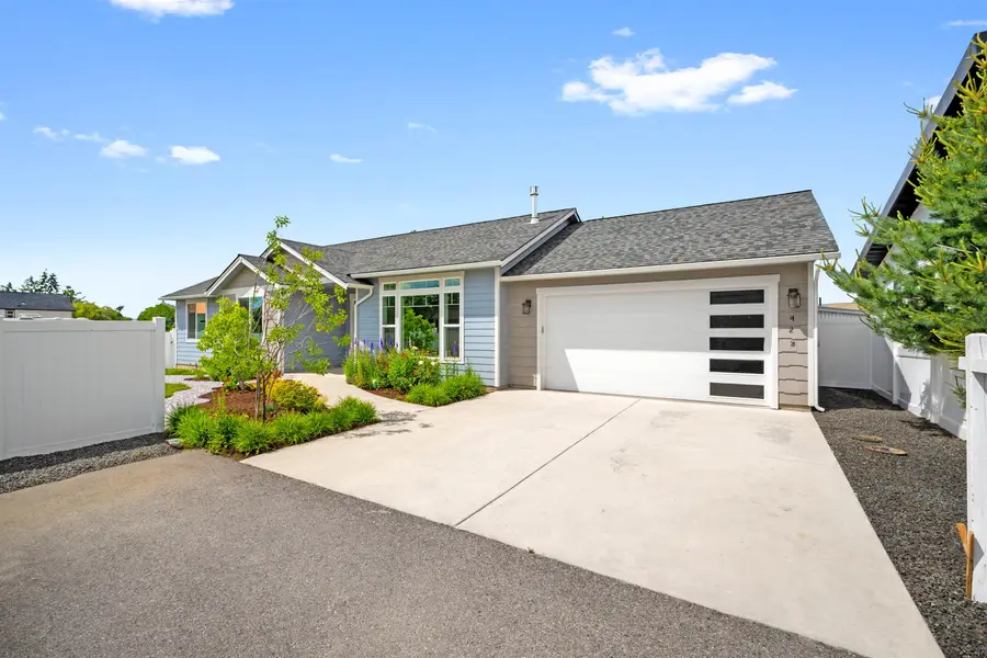 423 N Union Ln, Spokane Valley, WA 99206 - #2
