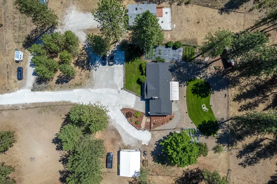 27615 W Long Lake Rd, Ford, WA 99013 - #3