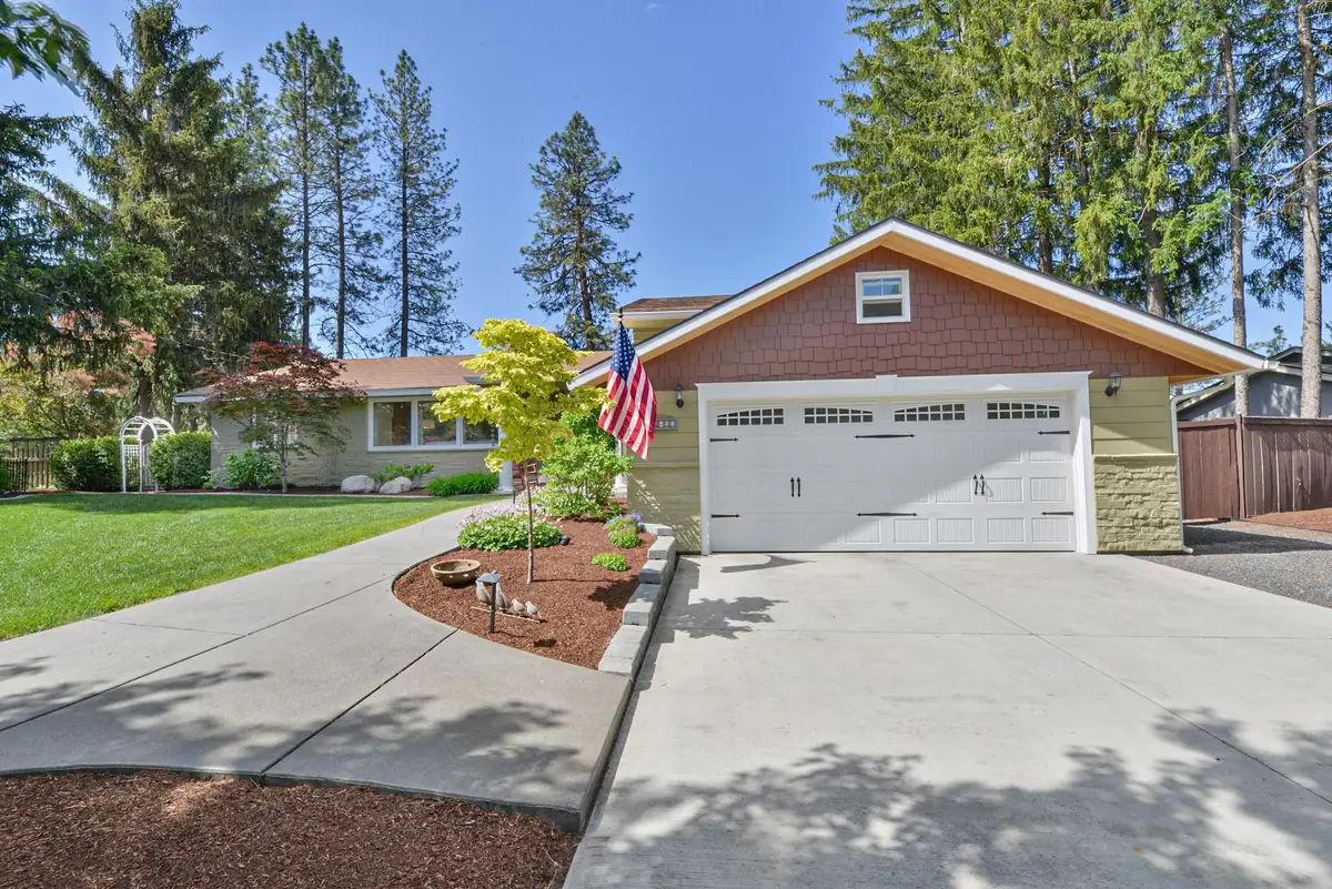 1421 W Pinehill Rd, Spokane, WA 99218 - #1
