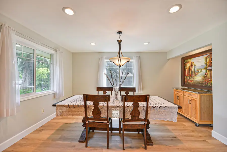 1421 W Pinehill Rd, Spokane, WA 99218 - #3