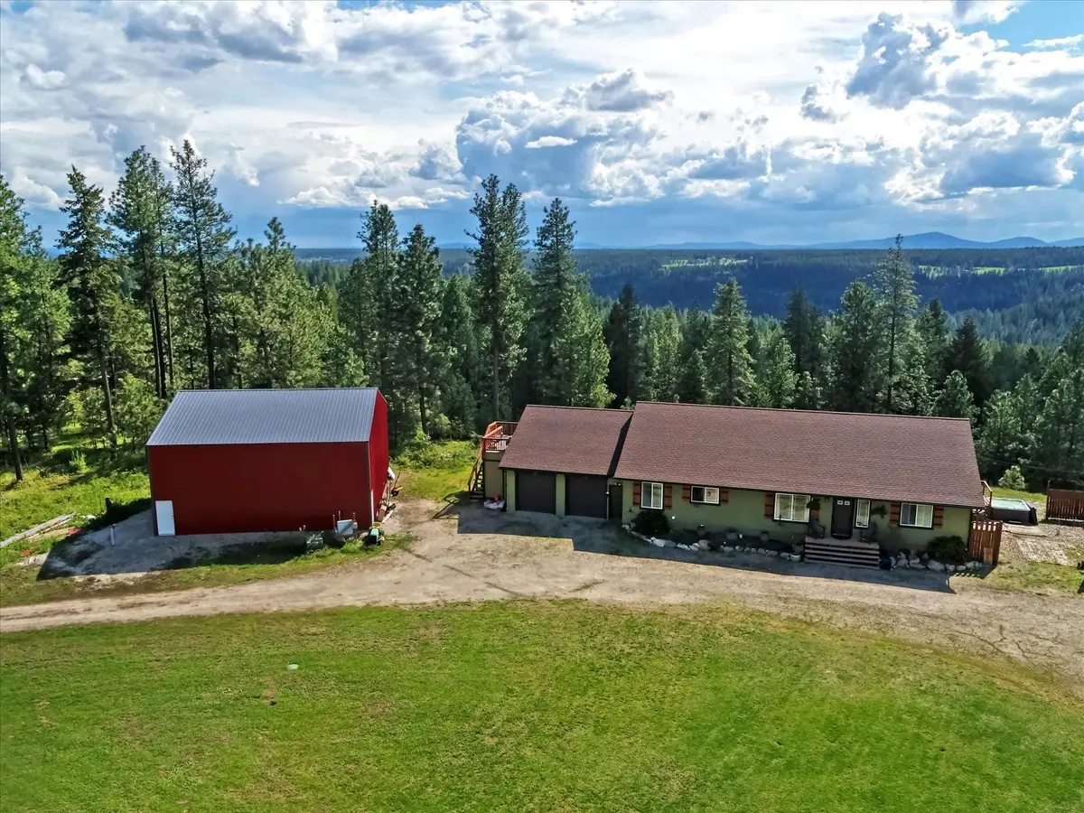 704 Mccammon Rd, Elk, WA 99009 - #1
