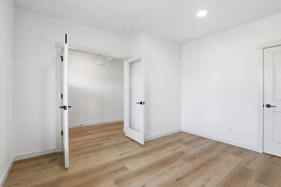 1610 W 67th Ave, Spokane, WA 99224 - #3