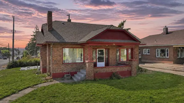 228 E Glass Ave, Spokane, WA 99207