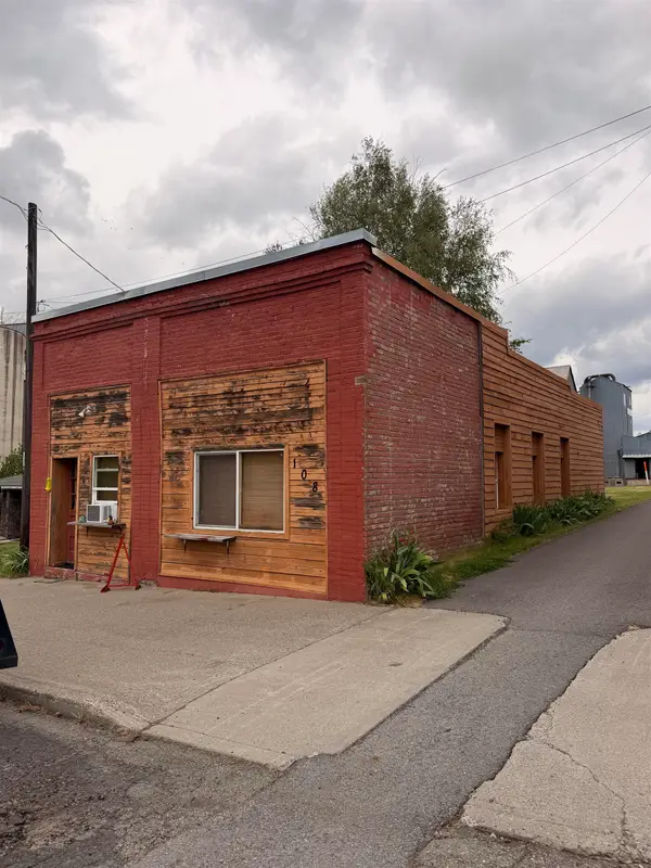 108 W 5th St, Rosalia, WA 99170