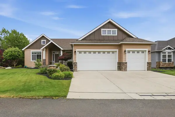 17706 E Galaxy Rd, Greenacres, WA 99016