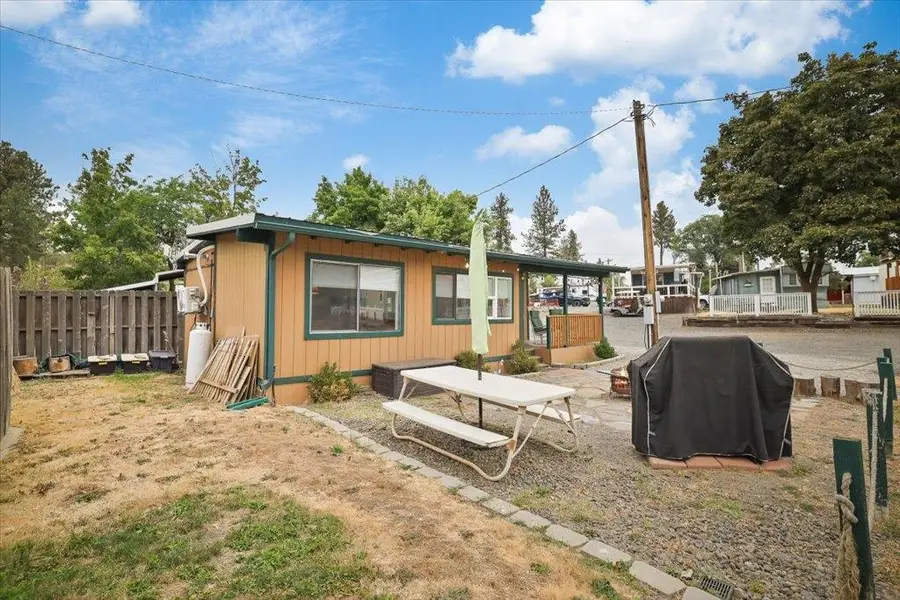 33801 S Badger Ln, Cheney, WA 99004 - #2