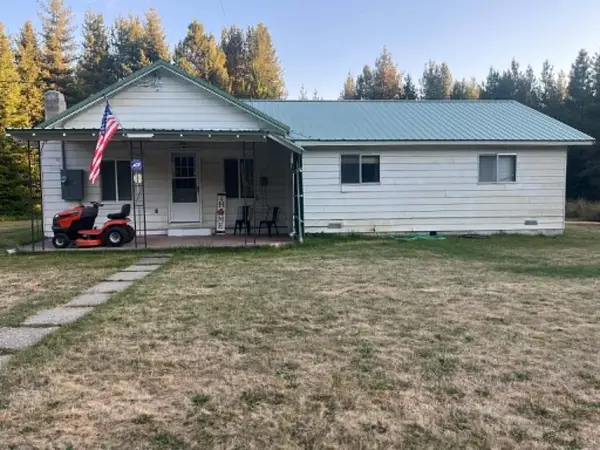 229 W Chippewa Ave, Ione, WA 99139
