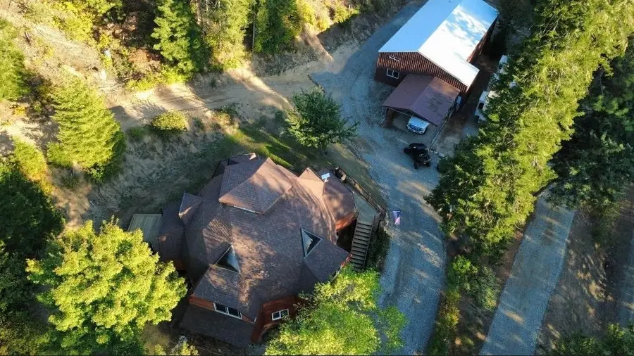 22292 N Leclerc Rd, Cusick, WA 99119 - #2