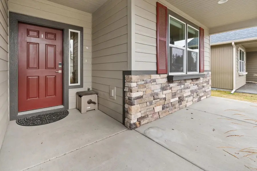 7312 E 13th Ct, Spokane Valley, WA 99212 - #3