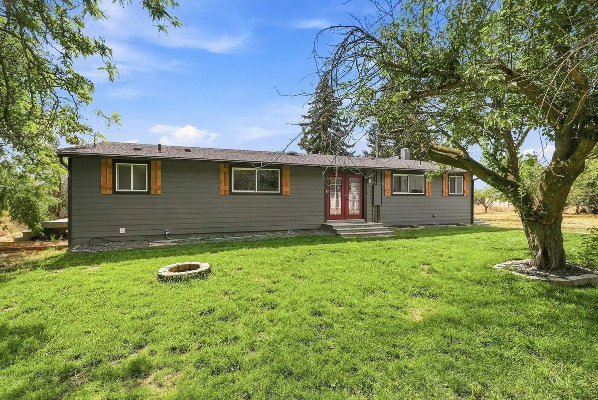 41917 N Sherman Rd, Deer Park, WA 99006 - #1