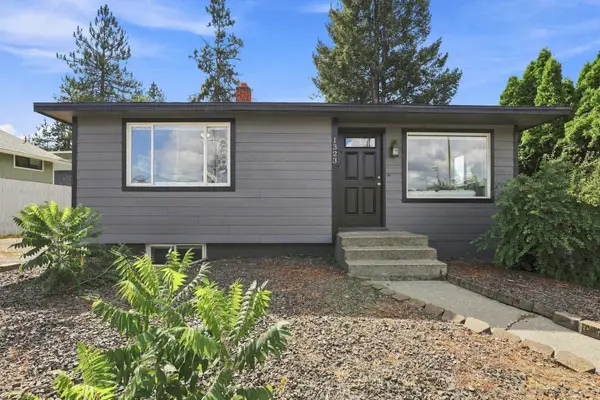1323 W Francis Ave, Spokane, WA 99205
