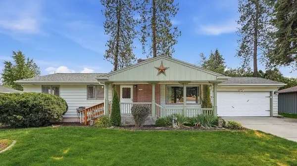 7402 N Country Homes Blvd, Spokane, WA 99208