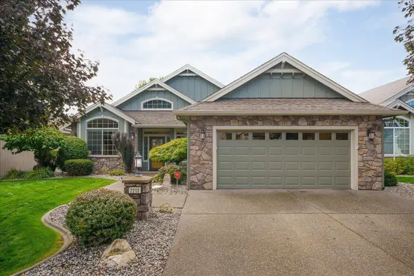 2212 E 51st Ln, Spokane, WA 99223