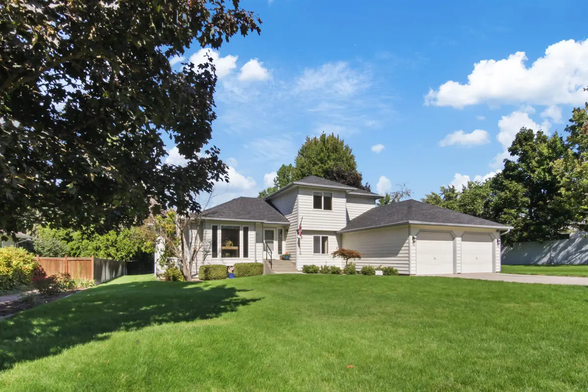 3515 E Tara Dr, Spokane, WA 99203 - #1