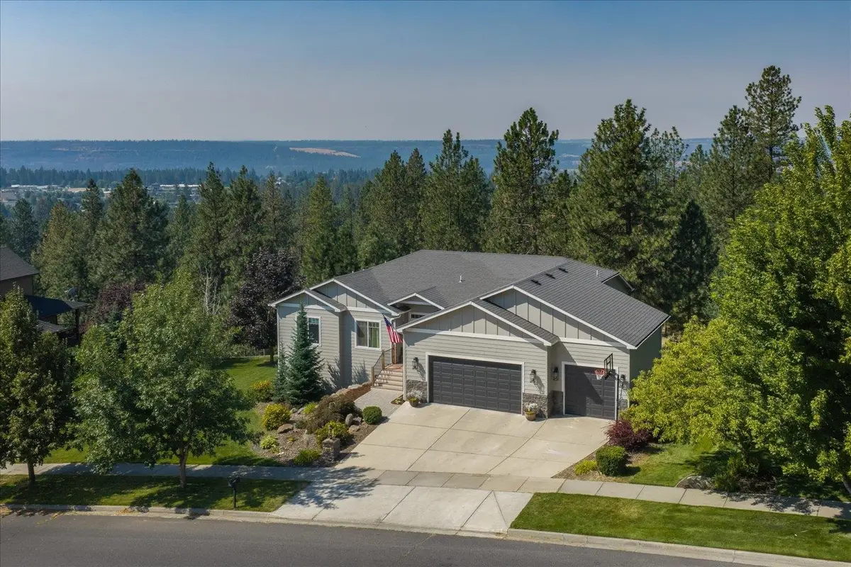 10107 N Wieber Rd, Spokane, WA 99208 - #1