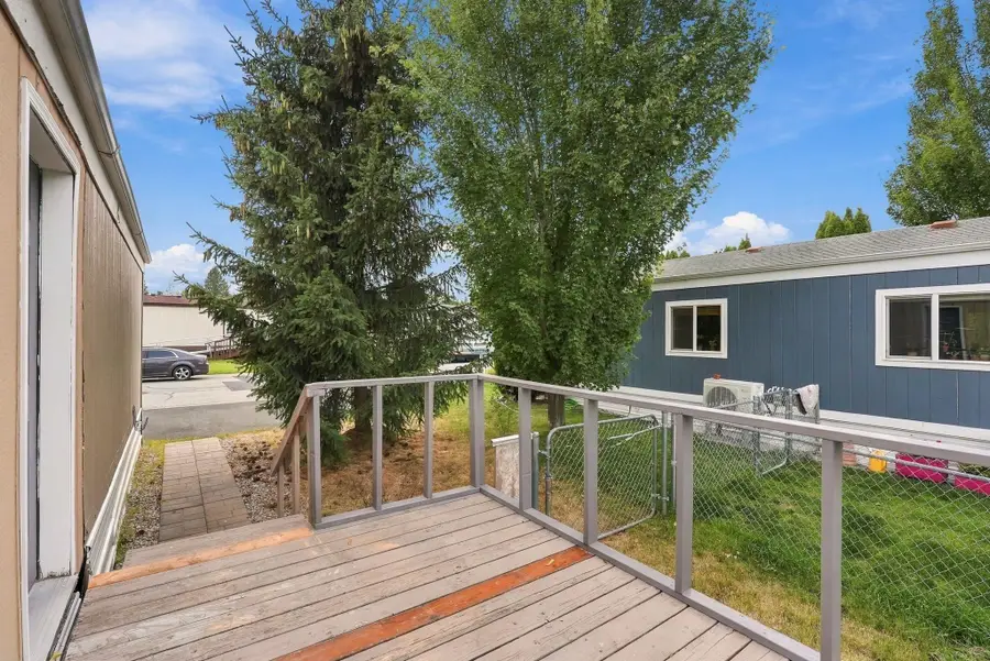 2201 N N Craig Rd Rd, Airway Heights, WA 99224 - #2