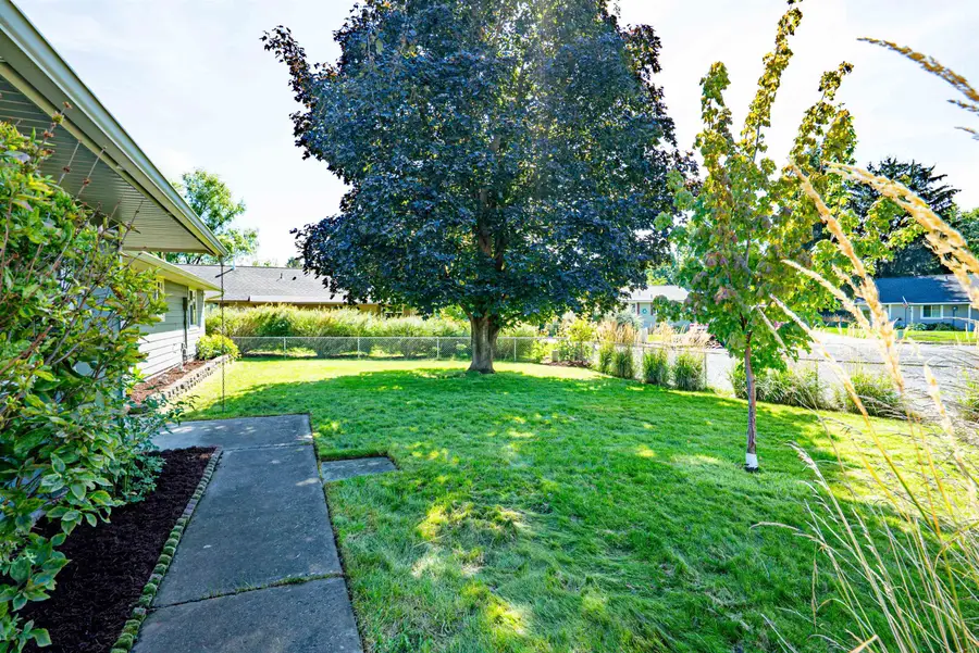 5010 N Tiara Ct, Otis Orchards, WA 99027 - #3