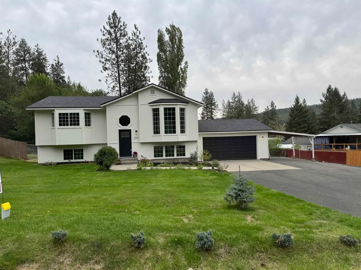 204 Lemon Ln, Nine Mile Falls, WA 99026 - #1
