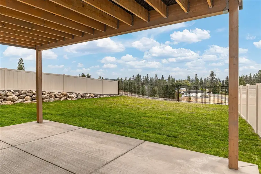 7005 E Beverly Anx, Spokane Valley, WA 99212-0262 - #2