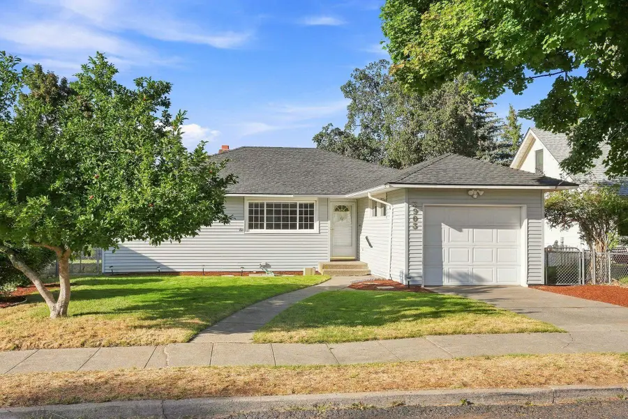 3903 E 24th Ave, Spokane, WA 99223 - #2