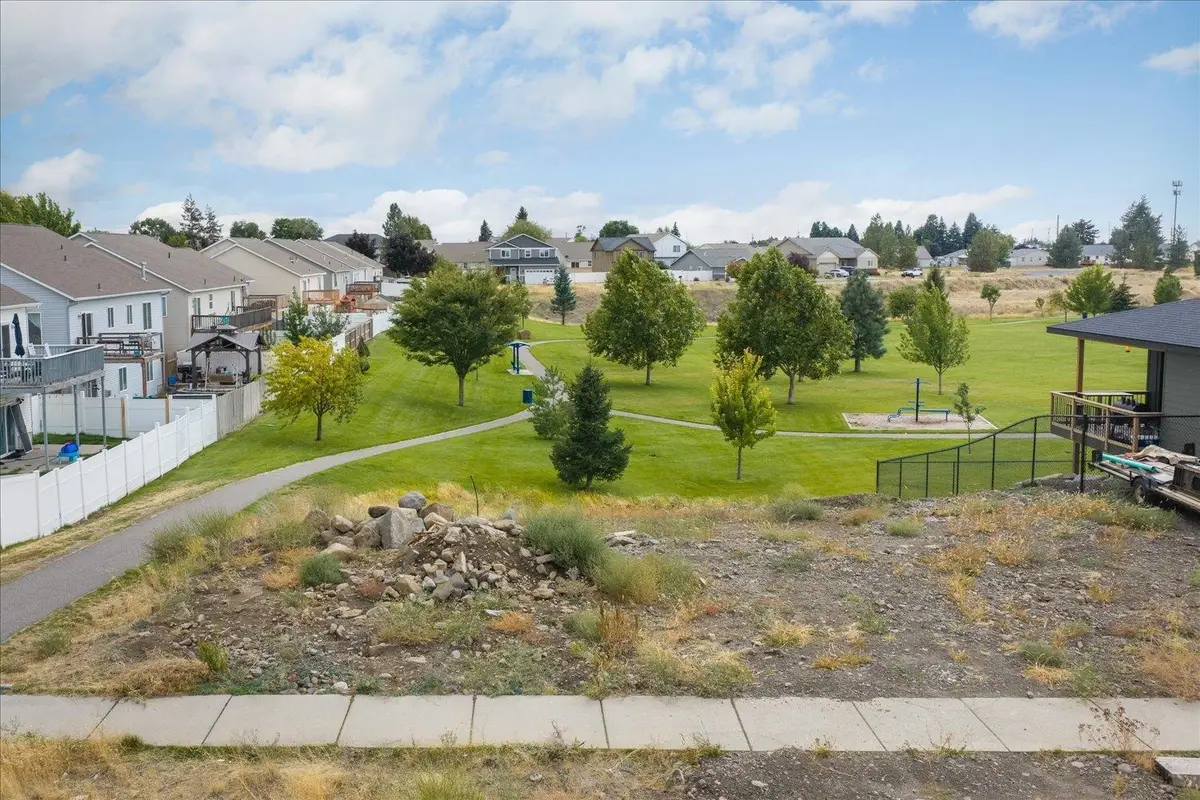 13511 W 8th Ct, Airway Heights, WA 99001 - #1