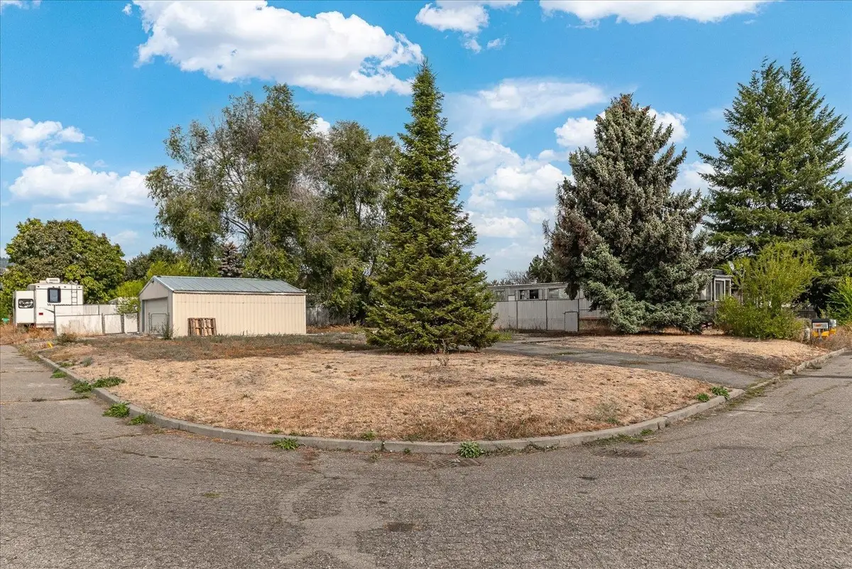 18305 E Liberty Ave, Spokane Valley, WA 99216-0000 - #1