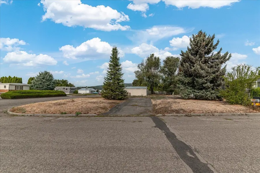 18305 E Liberty Ave, Spokane Valley, WA 99216-0000 - #2