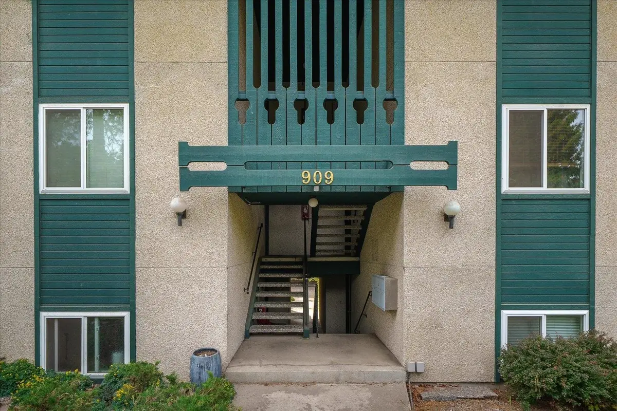 909 W 13th Ave #102, Spokane, WA 99204 - #1
