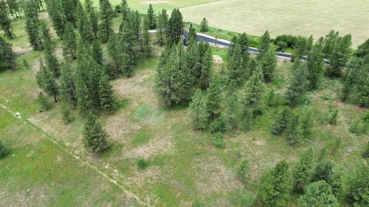 3086 E Balsam Hill Ln, Valleyford, WA 99036 - #1