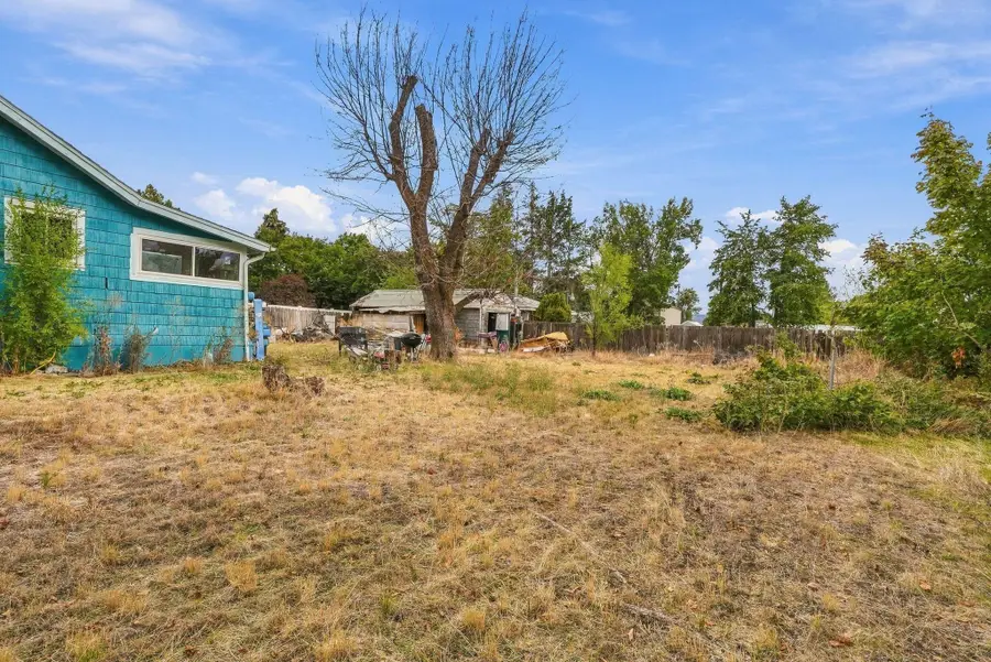 7112 E Fairview Ave, Spokane Valley, WA 99212 - #2