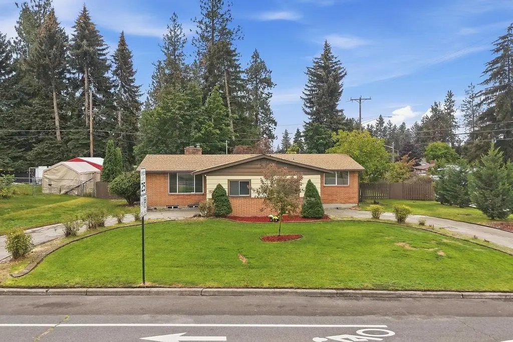 621 W Greta Ave, Spokane, WA 99208 - #1