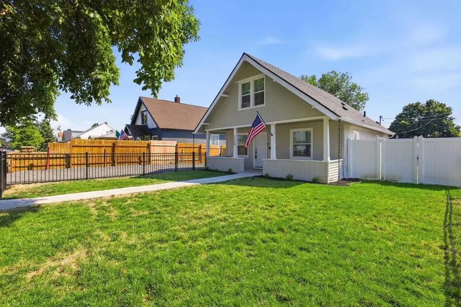1724 E Rich Ave, Spokane, WA 99207 - #2