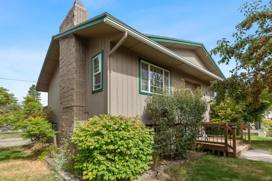 4203 E Congress Ave, Spokane, WA 99223 - #2