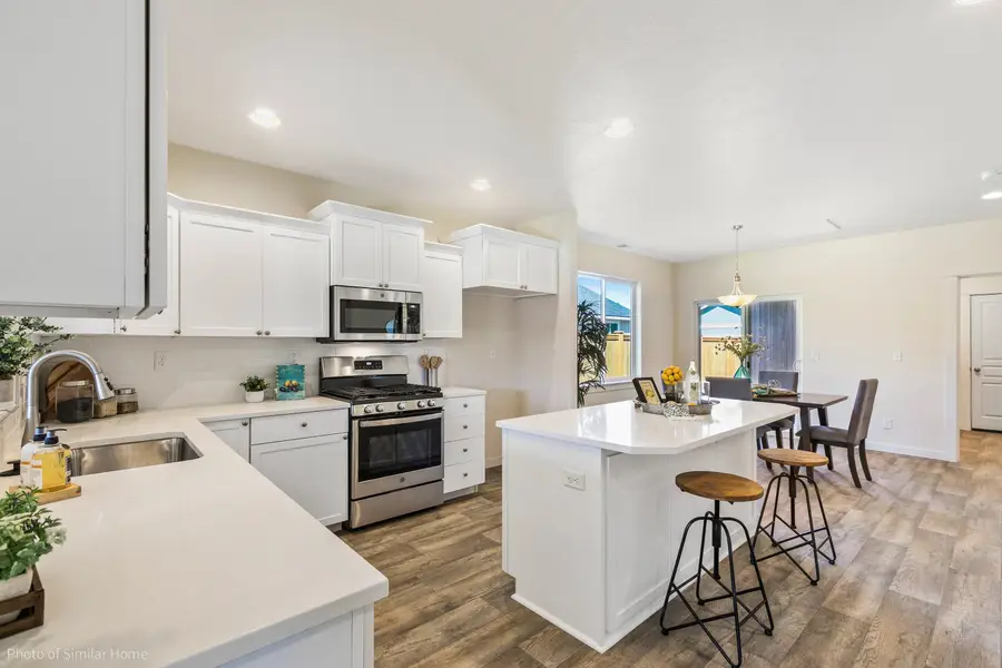 8709 N Hemlock St, Spokane, WA 99208 - #3