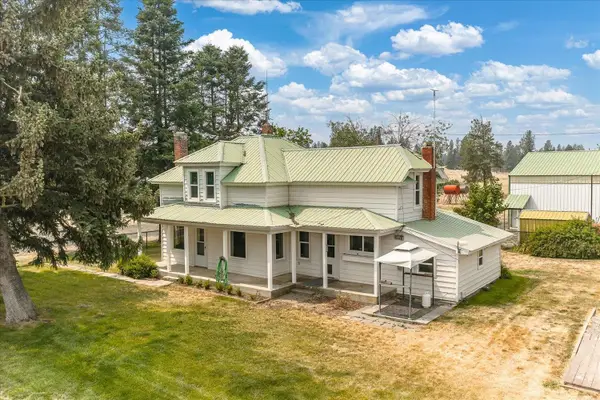 29105 S Cheney-plaza Rd, Cheney, WA 99004