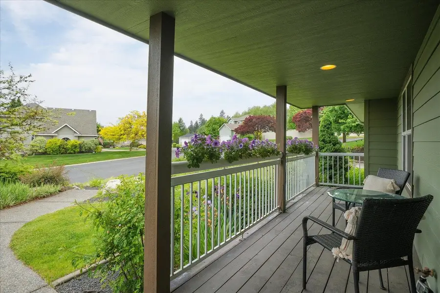 17201 E Galaxy Ln, Greenacres, WA 99016 - #2