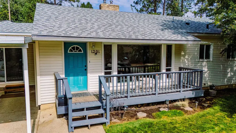 1201 E 36th Ave, Spokane, WA 99203 - #3