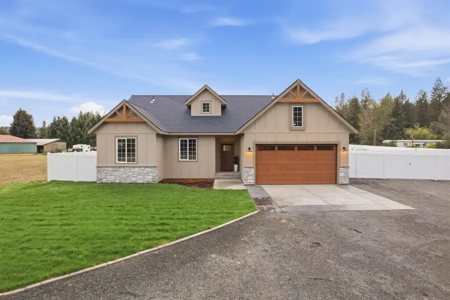 25811 N Chattaroy Cir, Chattaroy, WA 99003 - #3