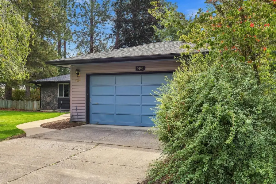 5009 W Navaho Ave, Spokane, WA 99208 - #3