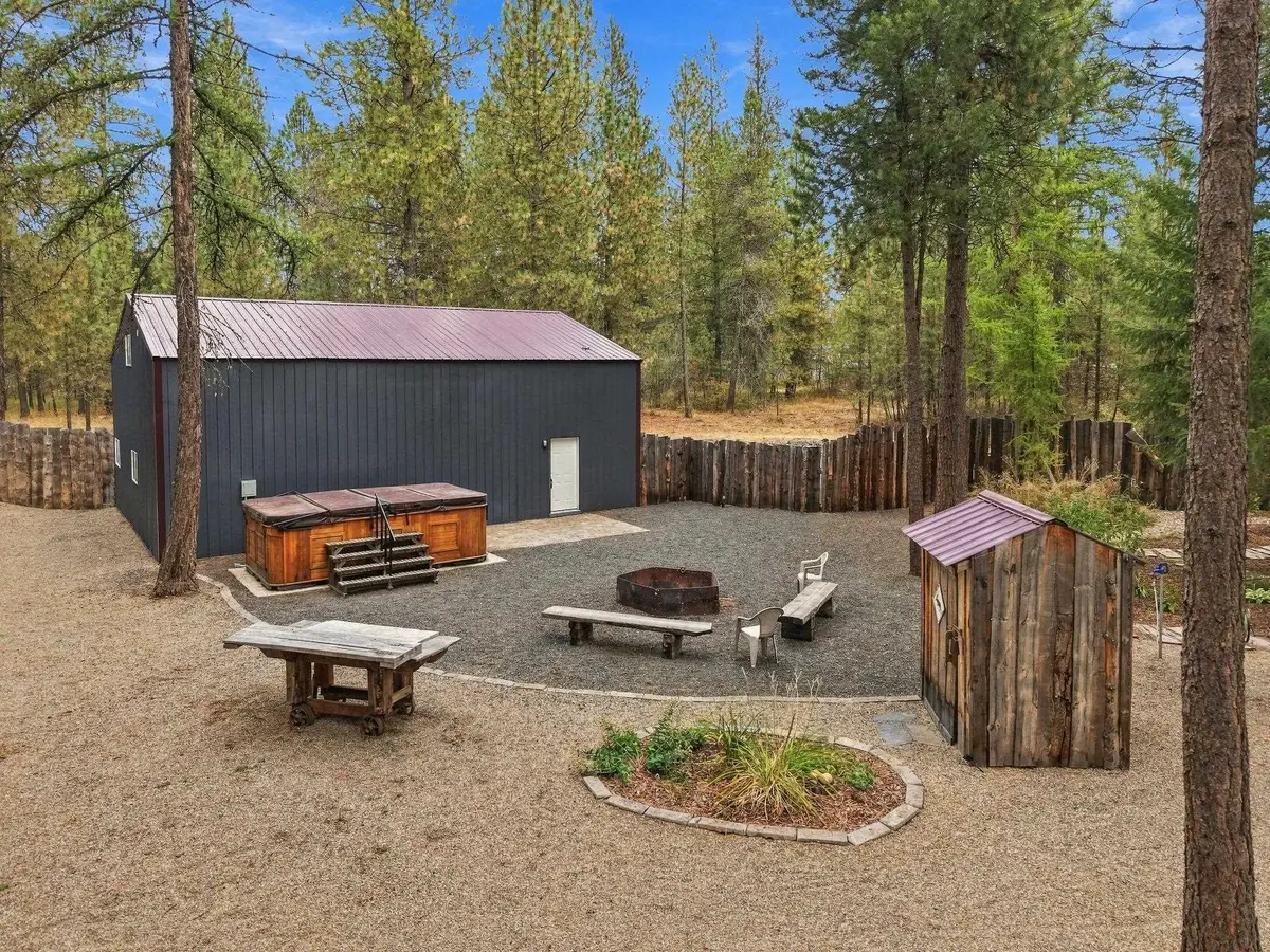 32609 N Perry Rd, Deer Park, WA 99006-9176 - #1