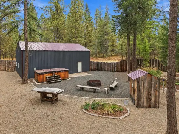 32609 N Perry Rd, Deer Park, WA 99006-9176