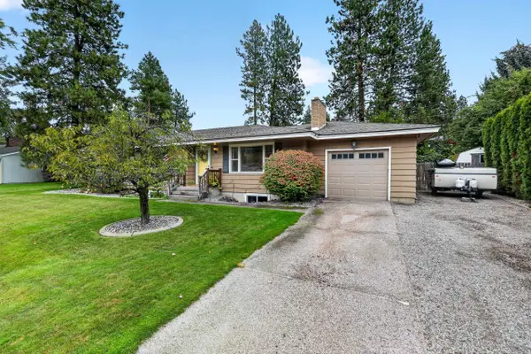 6920 N Fox Point Dr, Spokane, WA 99208