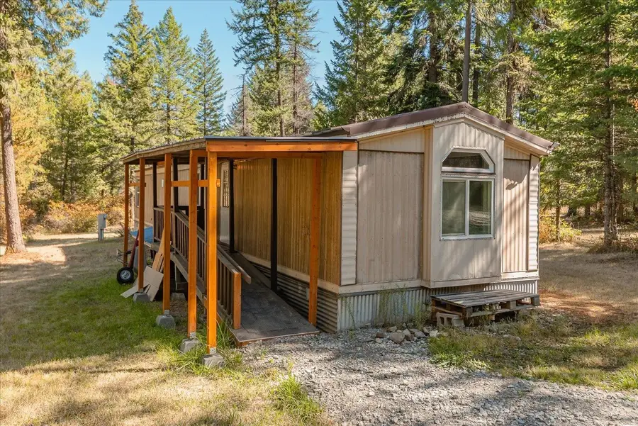 9608 E Ruff Ln, Chattaroy, WA 99003 - #2