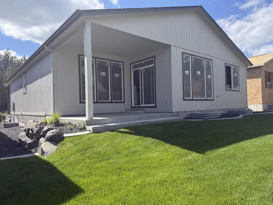 3327 S Morrill Ln, Spokane, WA 99223 - #2