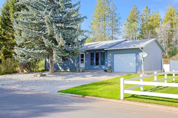 1125 E Evergreen Dr, Medical Lake, WA 99022