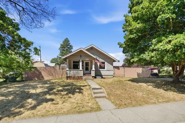 4013 N Whitehouse St, Spokane, WA 99205