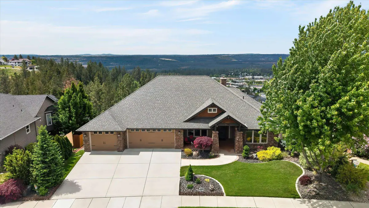 9203 N Scarlet Sky Dr, Spokane, WA 99208 - #1