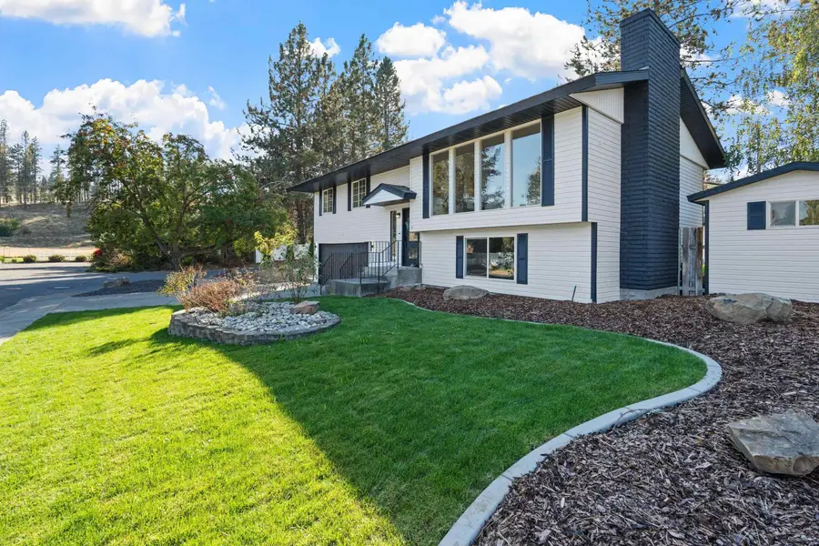 11201 N Wall St, Spokane, WA 99218 - #3