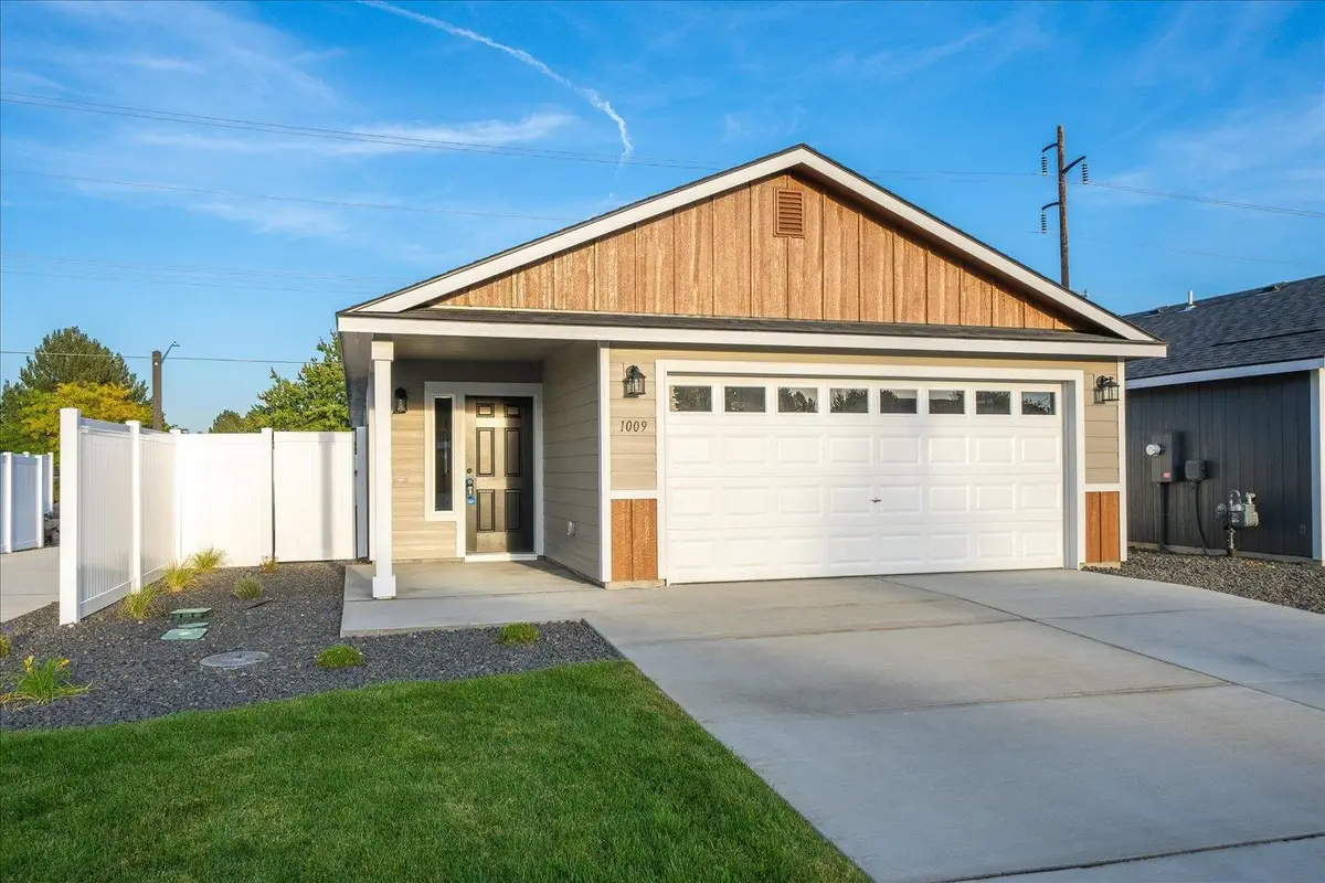 1009 S Century Rd, Spokane Valley, WA 99037 - #1